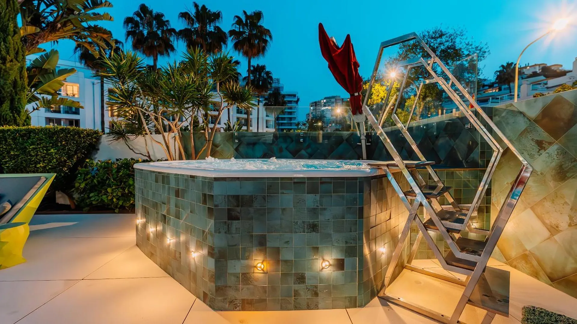 Essence Hotel Boutique Torremolinos 4*,  Španělsko